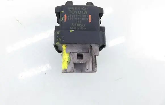 Toyota Corolla Verso E121 Glow plug pre-heat relay 1567000671 2861067010