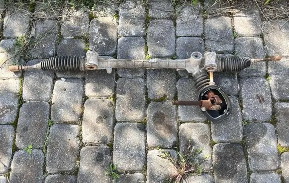 Toyota Aygo AB10 Steering rack