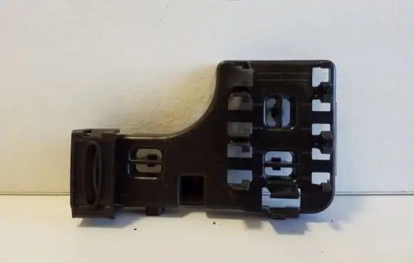 Nissan Qashqai J12 Other engine bay part 9815414080