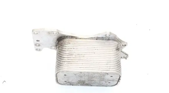 Audi Q7 4L Engine oil radiator 059117021J