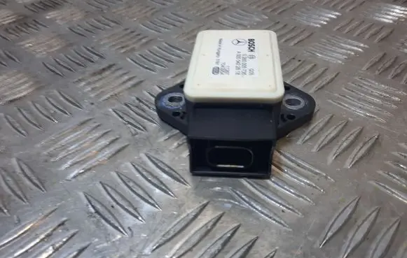 Mercedes-Benz E A207 ESP acceleration yaw rate sensor A0055422618
