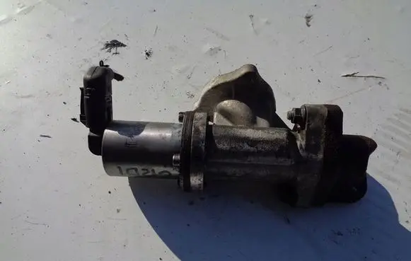 Hyundai Santa Fe EGR valve 2841027410