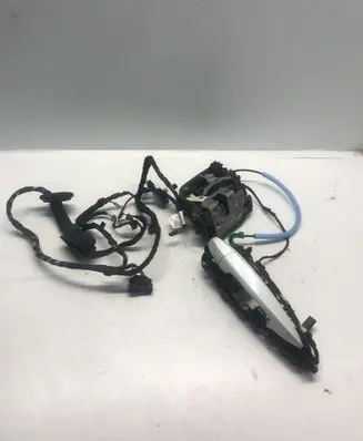 BMW X1 F48 F49 Front door lock 7281937 7401211 193444