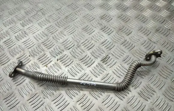 Coolant pipe/hose