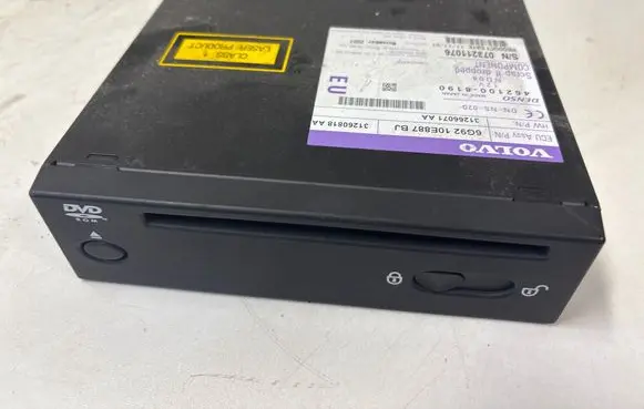 Volvo XC70 Navigation unit CD/DVD player 6G9210E887BJ 31266071AA 621008190