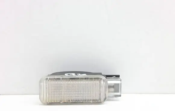 Volkswagen PASSAT B5.5 Other interior light 3B0947415B