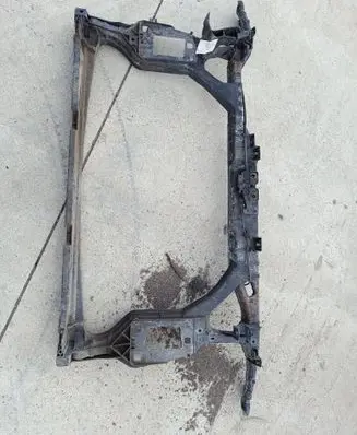 Audi A5 8T 8F Radiator support slam panel bracket 