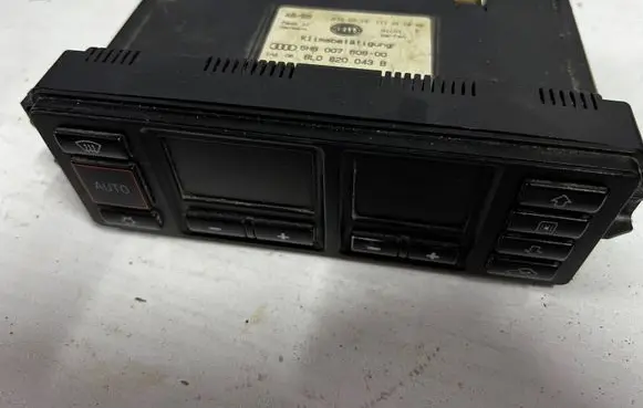 Audi A3 S3 8L Climate control unit 8L0820043B 5HB00760800