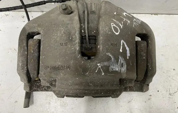 BMW 5 F10 F11 Front brake caliper 6036