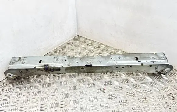 Opel Insignia A Top upper radiator support slam panel 13502340