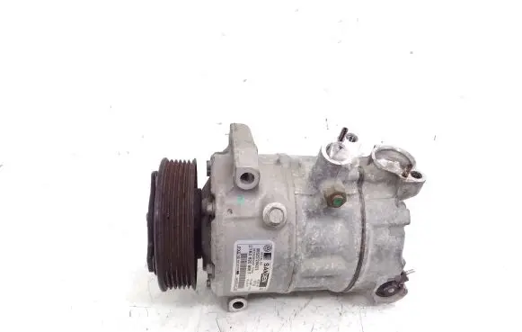 Volkswagen Beetle A5 Air conditioning (A/C) compressor (pump) 1K0820808F