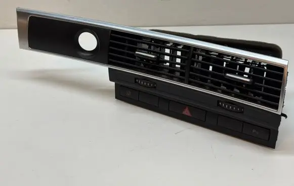 Audi A6 S6 C6 4F Dash center air vent grill 4F1820951