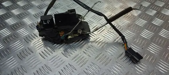 KIA Carens I Front door lock 5PIN