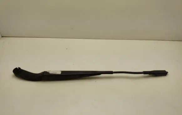 Ford Mustang VI Front wiper blade arm FR3B17C495AA