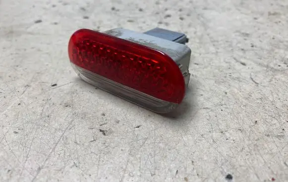 Seat Leon (1M) Front door interior light 1J0947411B