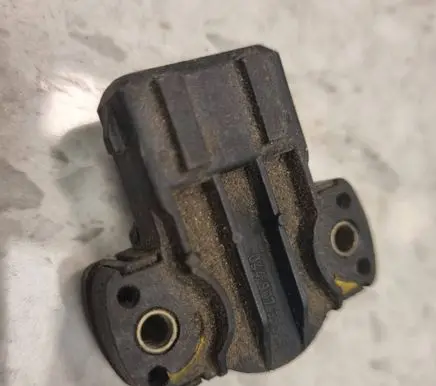 Volkswagen Transporter - Caravelle T4 Throttle valve position sensor 044907385A