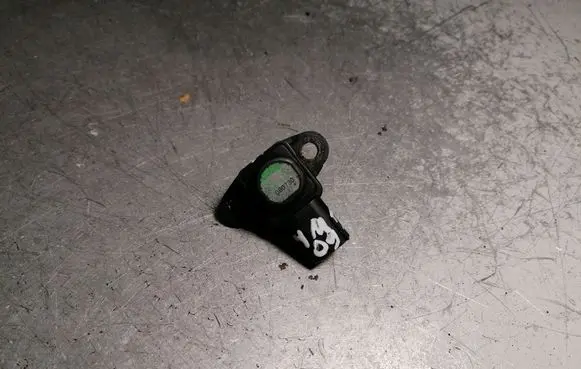 Mercedes-Benz S W221 Air pressure sensor A0051535028