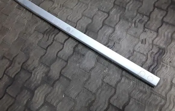 Suzuki Grand Vitara II Roof bar rail NOCODE
