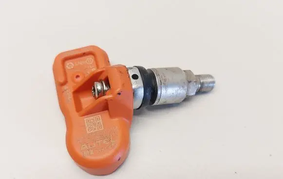 Mercedes-Benz CLA C117 X117 W117 Tire pressure sensor 