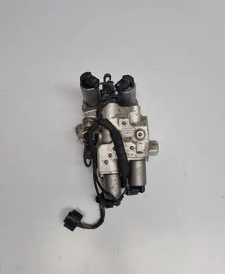 BMW 7 F01 F02 F03 F04 Air suspension compressor 10641010