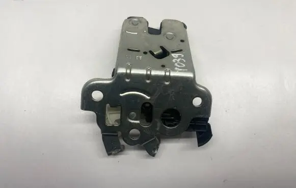 Audi A8 S8 D4 4H Tailgate/trunk/boot lock/catch/latch 4H0827505