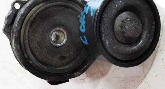 Opel Corsa F Timing belt/chain tensioner 