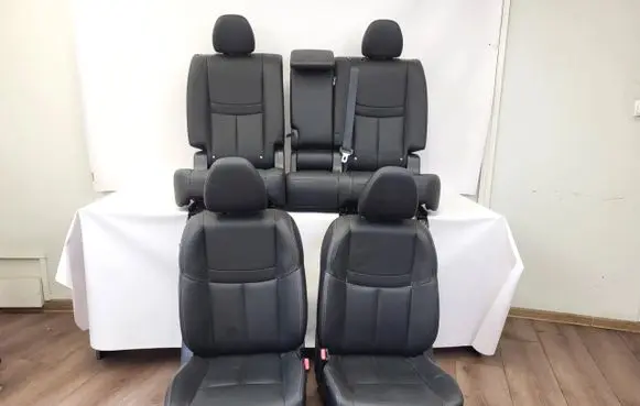 Nissan X-Trail T32 Seat set 