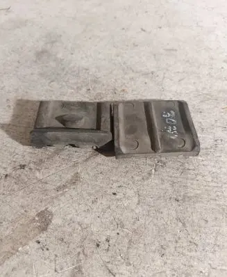 Peugeot 307 Engine compartment rubber 
