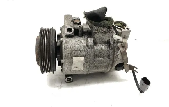 Volkswagen PASSAT B6 Air conditioning (A/C) compressor (pump)