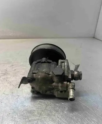BMW 5 E60 E61 Power steering pump 7652974109