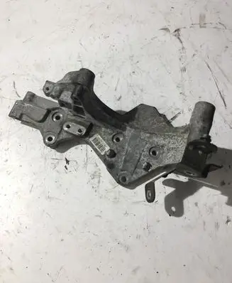 Generator/alternator bracket
