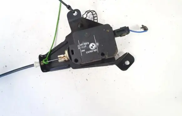 BMW 5 E39 Central locking motor 40620433 67118352168
