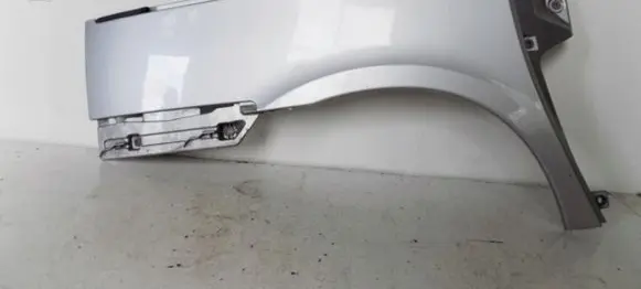 Peugeot 807 Rear arch trim