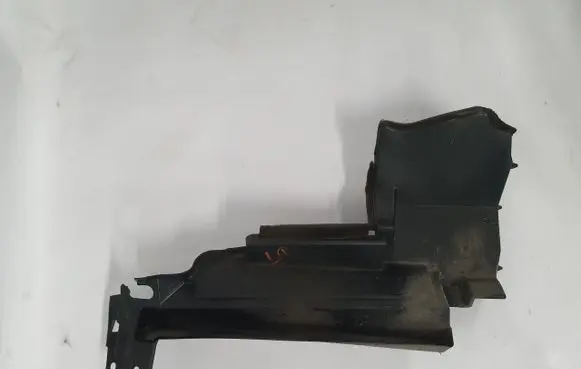 Nissan Pulsar Radiator trim PU5808