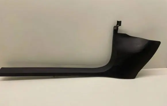 Audi A4 S4 B7 8E 8H Front sill trim cover 8E0867271