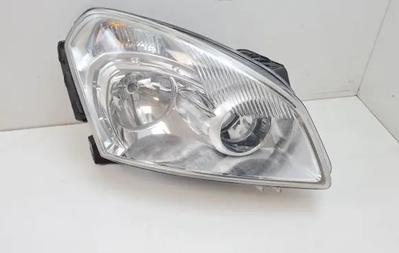 Nissan Qashqai Headlight/headlamp 26010JD900
