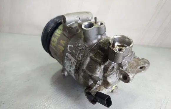 Audi A3 S3 8V Air conditioning (A/C) compressor (pump) 5Q0820803D