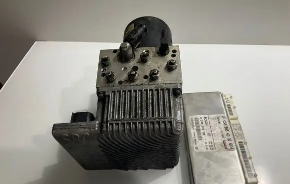 Mercedes-Benz E W211 ABS Pump A0054317912 0265250031 5892610747