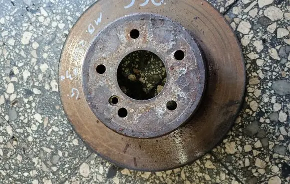 Mercedes-Benz C W203 Rear brake disc