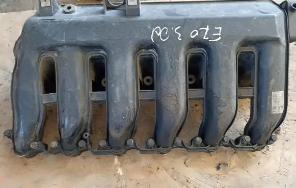 BMW X5 E70 Intake manifold 7790700