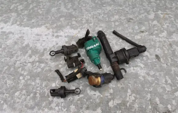 Brake pedal sensor switch