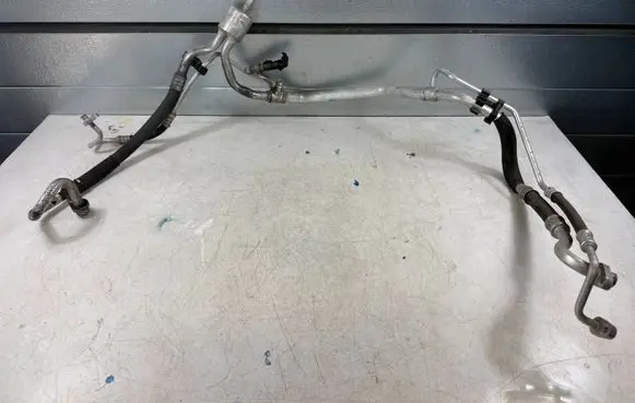 Peugeot 3008 I Air conditioning (A/C) pipe/hose 97291F03