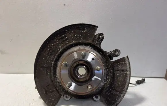 Tesla Model S Rear wheel hub