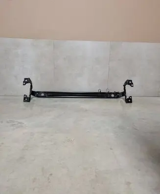 Volvo V40 Front bumper support beam