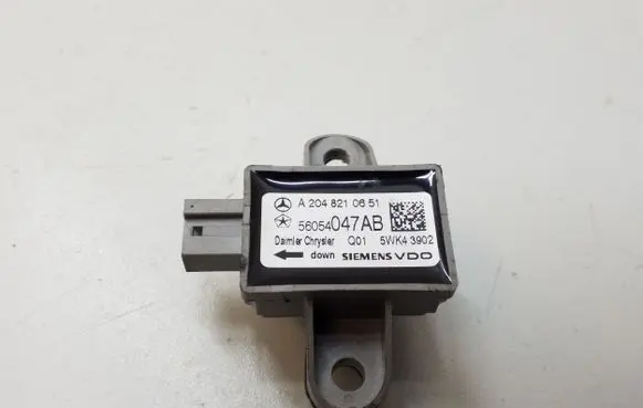 Chrysler Voyager Airbag deployment crash/impact sensor 56054047AB A2048210651