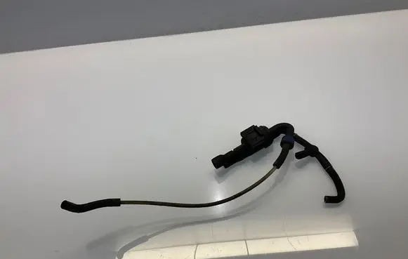 Mercedes-Benz CLS C219 Valve vacuum 0025401497 AEMCE0E9 48B43625B00