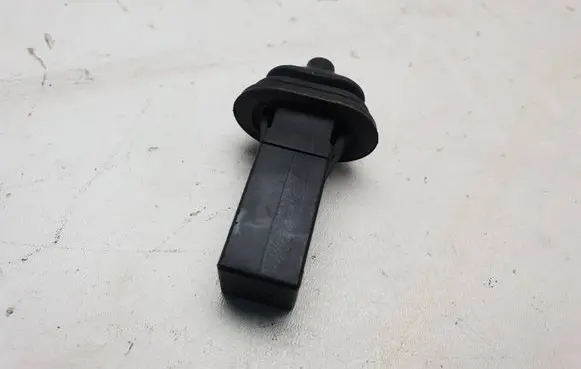 BMW 7 E65 E66 Sensor 82289392
