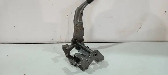 Citroen Berlingo Hand brake release handle 
