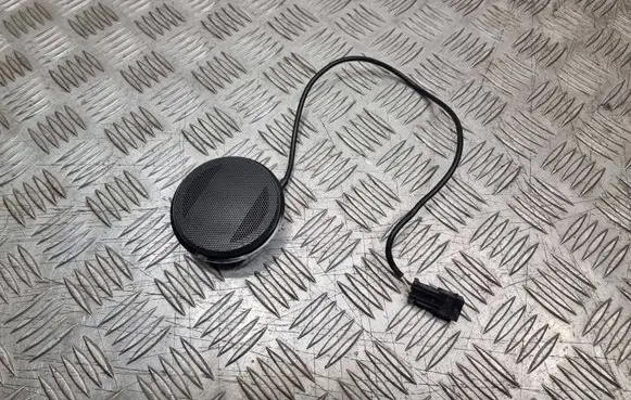 Volkswagen Touran II Front door speaker 8D0035411