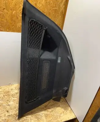 Porsche Cayenne (9Y0 9Y3) Trunk/boot side trim panel 